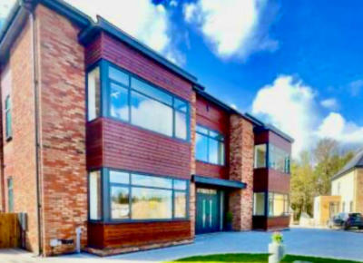 Glazing across two storeys